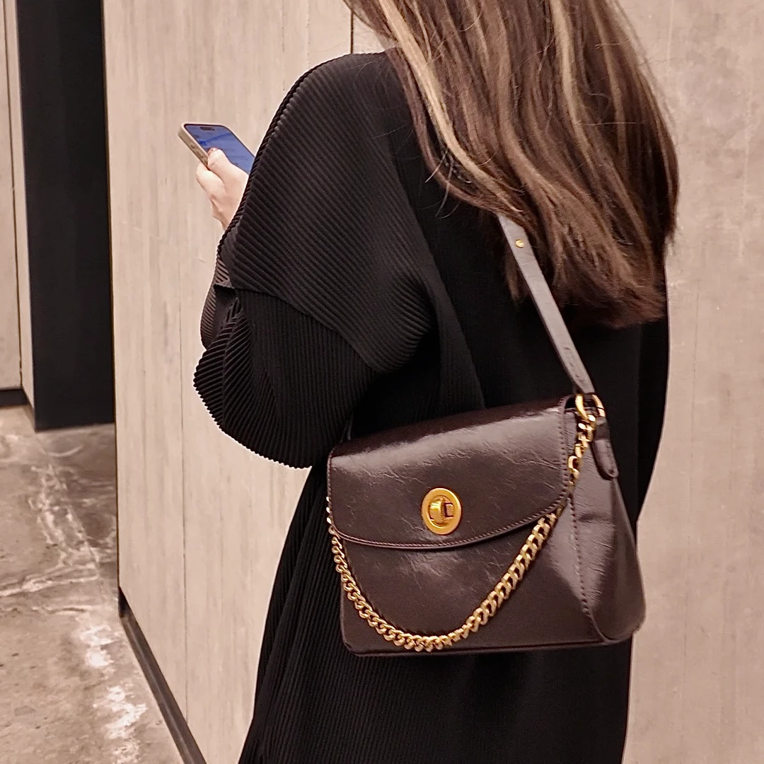 【油蜡皮邮差包】五个隔层·乌梅子酱信封雅丹风轻奢美拉德2025秋冬