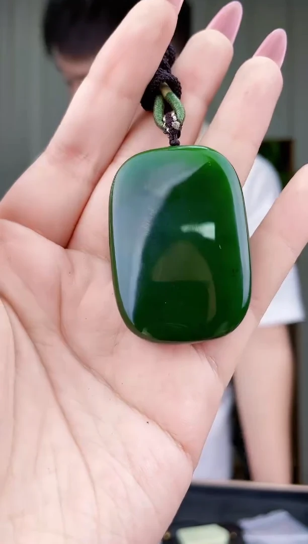 和田玉未镶嵌挂件拍一发一，多样性发货！