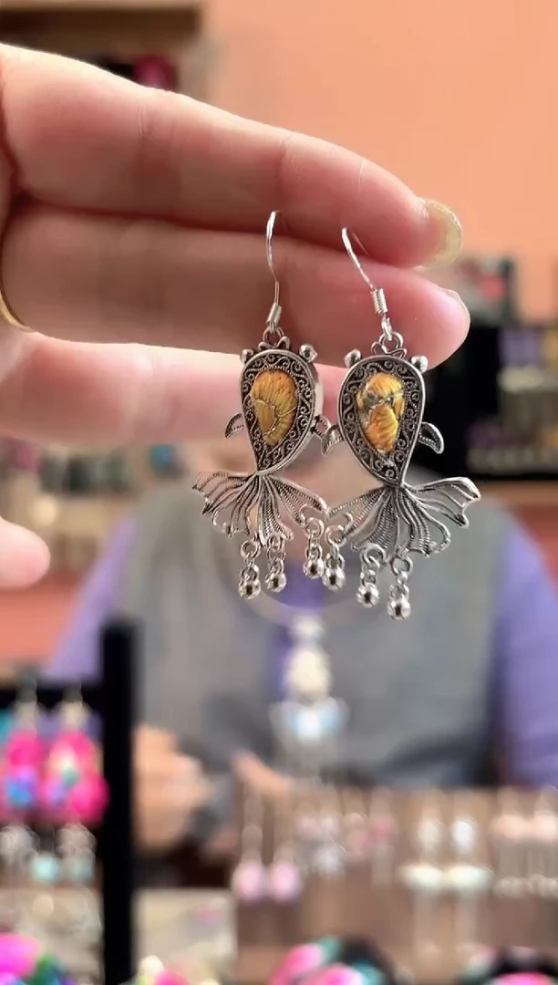 织绣艺枝独绣手工饰品330