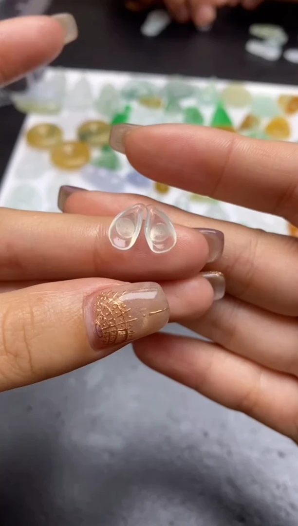 【闪购商品】定制翡翠未镶嵌翡翠毛货~