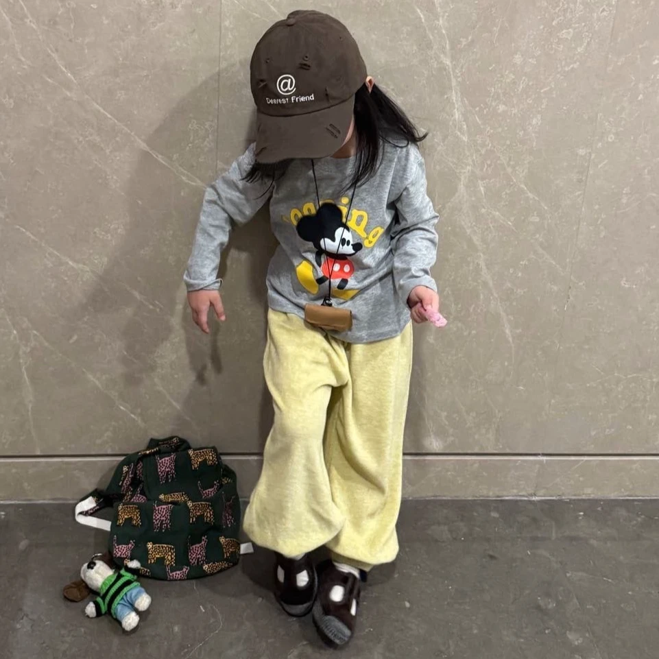 甜小七女童2025秋季新款韩版休闲百搭卡通印花圆领T恤束脚裤套装
