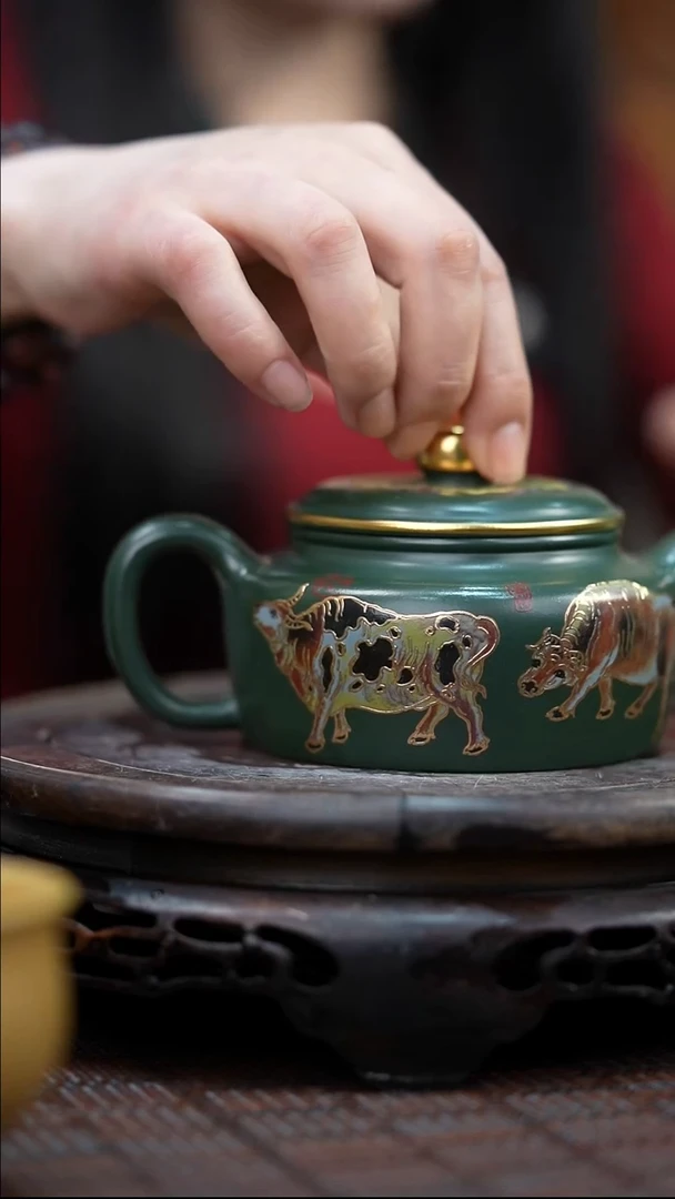 茶壶紫砂宜兴紫砂岁颐传砂原矿全手4
