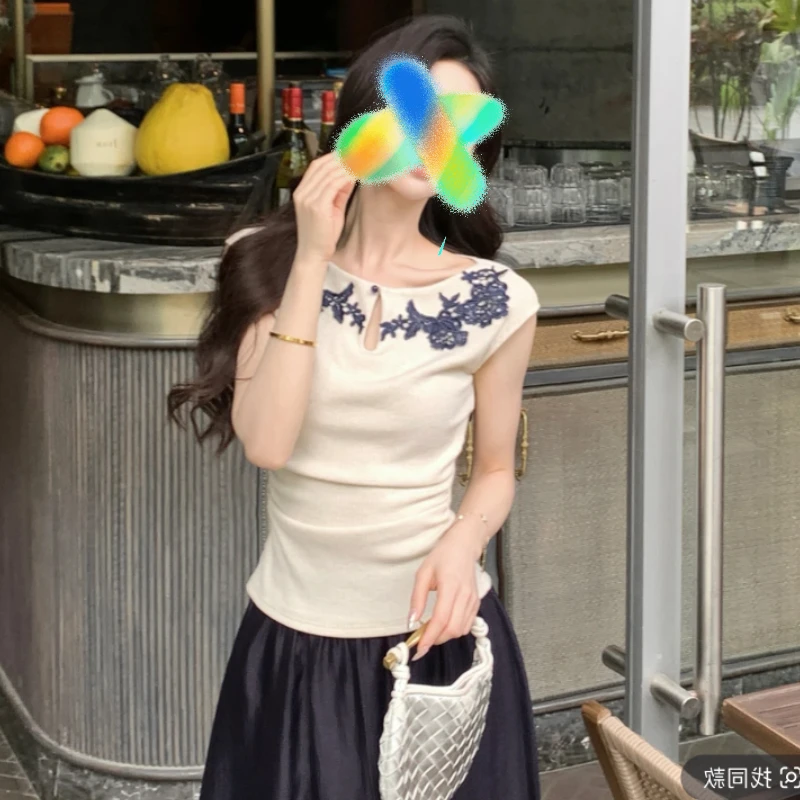 木子李的李气质高雅小众气质蕾丝抽绳上衣缎面大摆裙套装