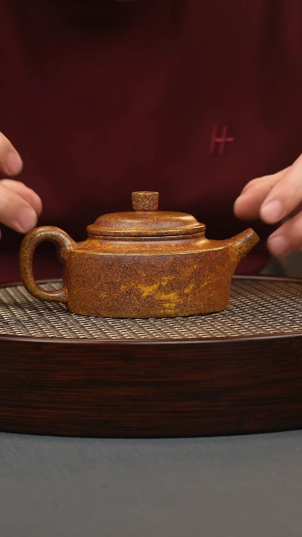 【闪购商品】紫砂茶壶龙骨金砂 扁德钟 刻绘