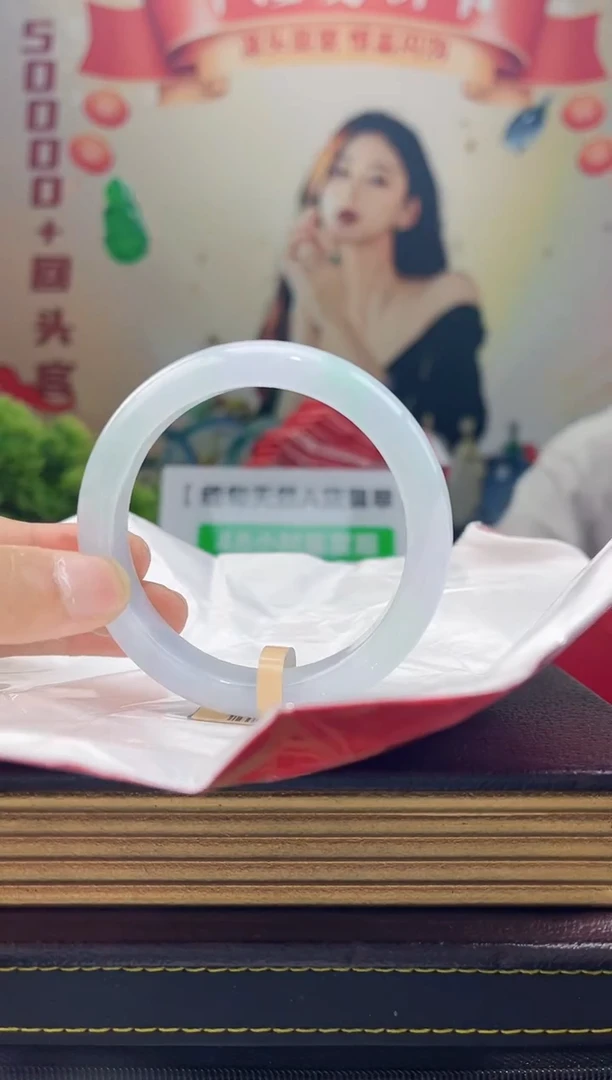 【闪购商品】翡翠手镯未镶嵌手镯5