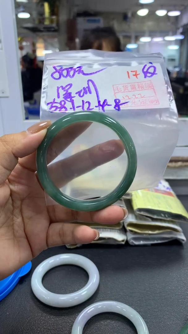 未镶嵌定制翡翠深****?毛货需精细抛光+拍一发一+17