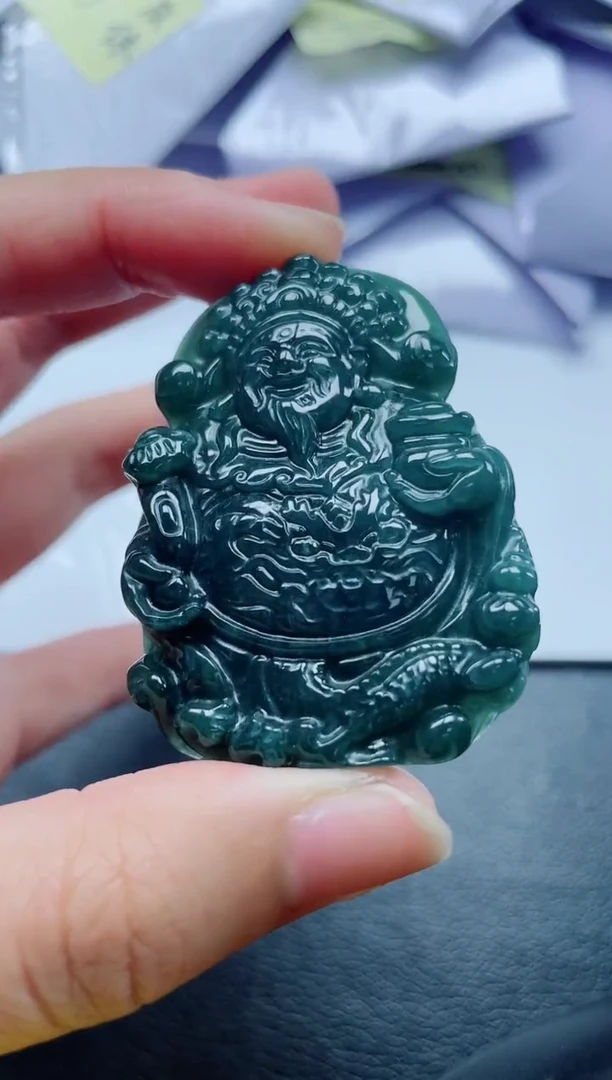 翡翠未镶嵌颈饰多样性发货一件发货-财神