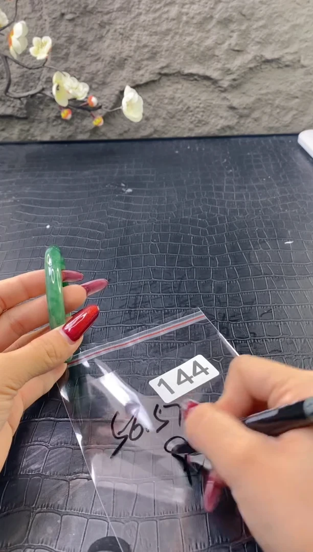 无非金属（按圈口价格加购）手镯