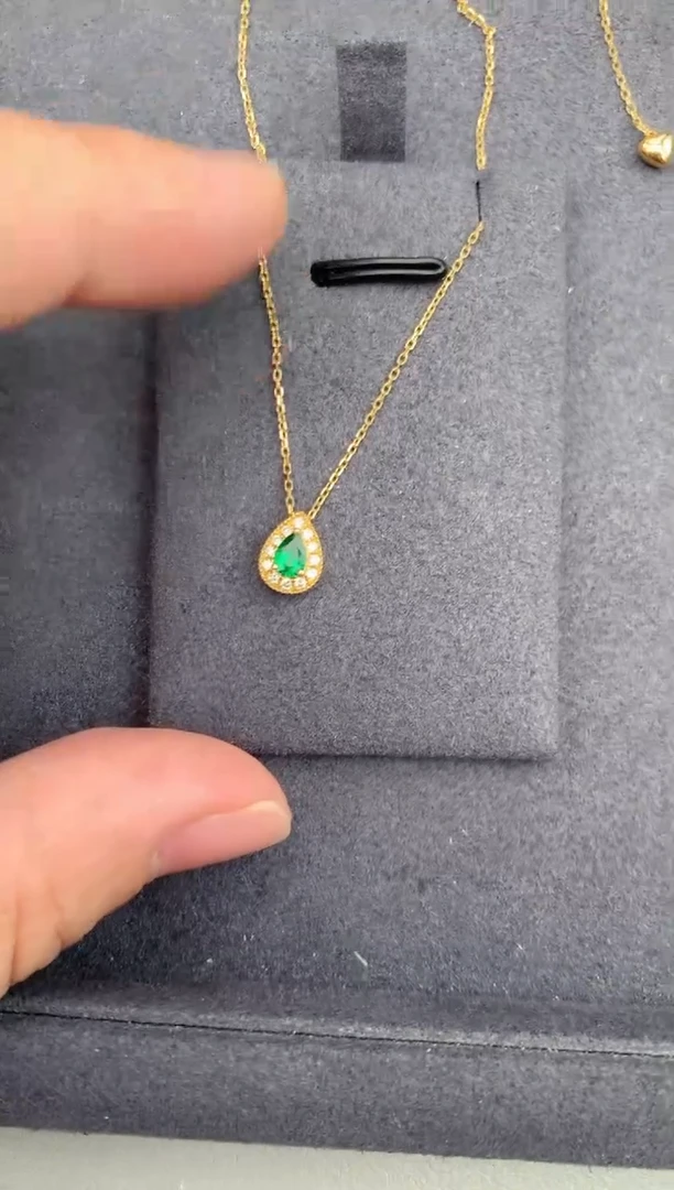 颈饰18K金镶嵌祖母绿14分祖母绿 GF