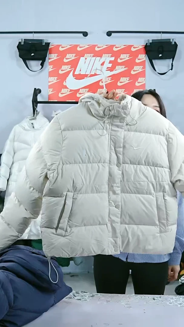 1774闪购编码运动衣以直播间过品为准尺码M