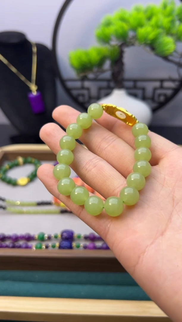 【闪购商品】和田玉手链14K金镶嵌S486