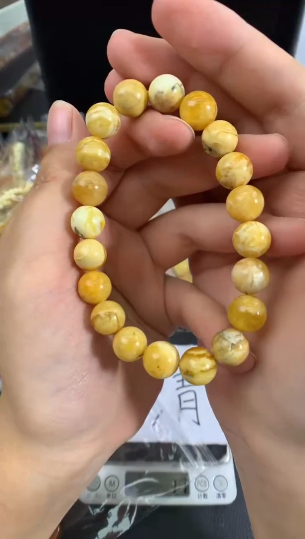 蜜蜡未镶嵌珠宝奇石1