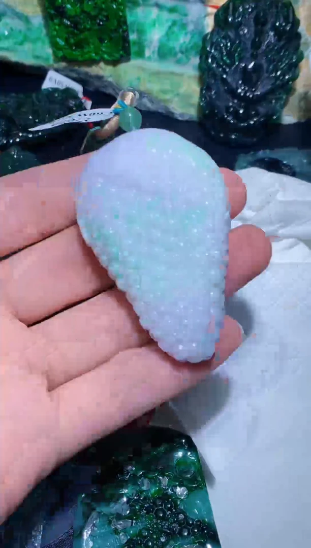 定制翡翠未镶嵌天然翡翠A货