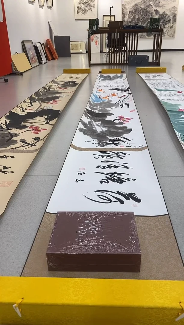 国画5米长卷带礼盒带证书