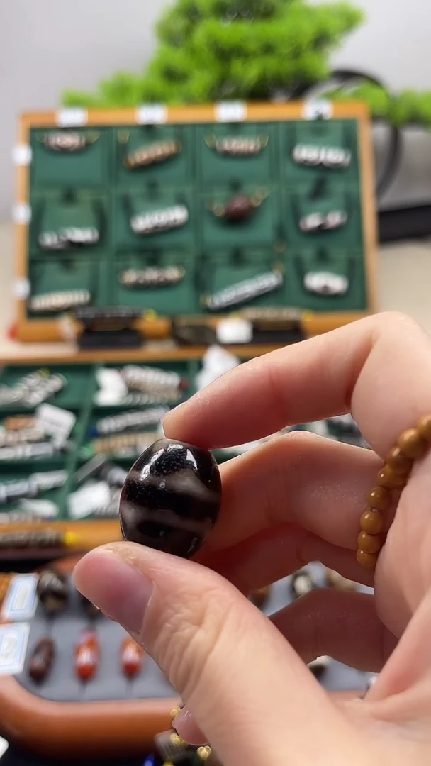 玛瑙/玉髓颈饰合金1.（微瑕随机发货）