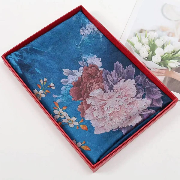 翩若惊鸿 香韵纱 135*135方巾