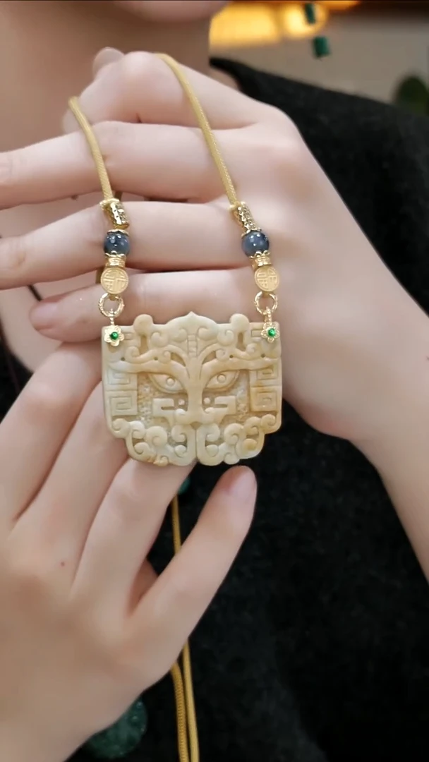 颈饰未镶嵌翡翠国风