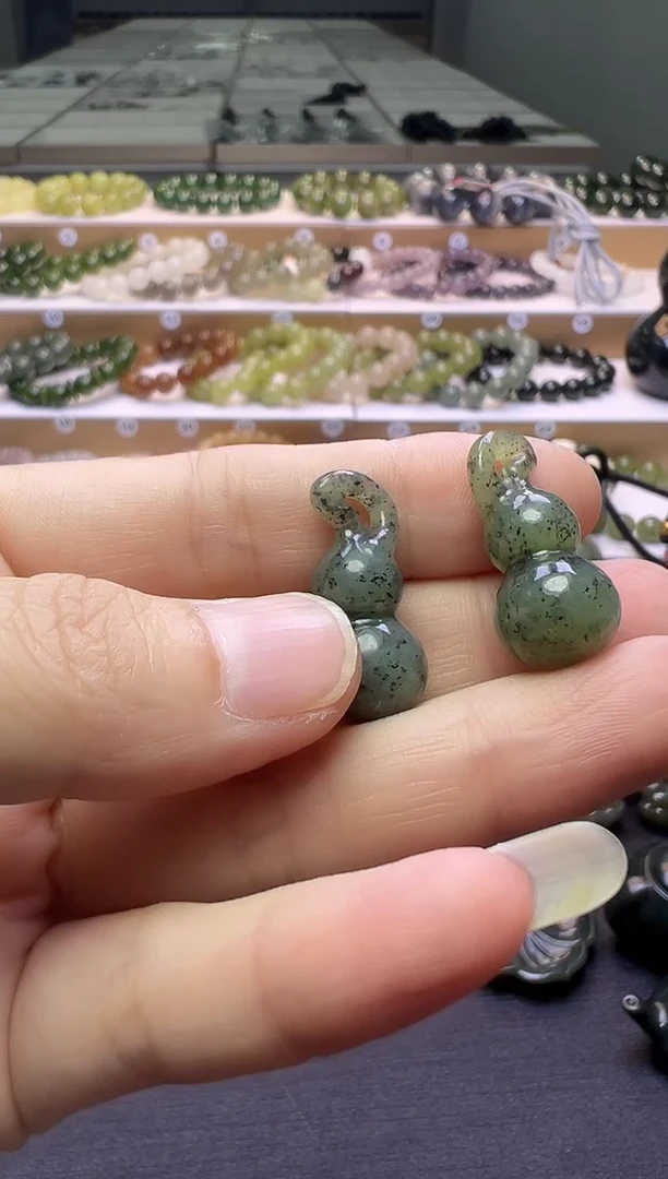 颈饰未镶嵌和田玉52号链接多样性发一（先拍先挑）