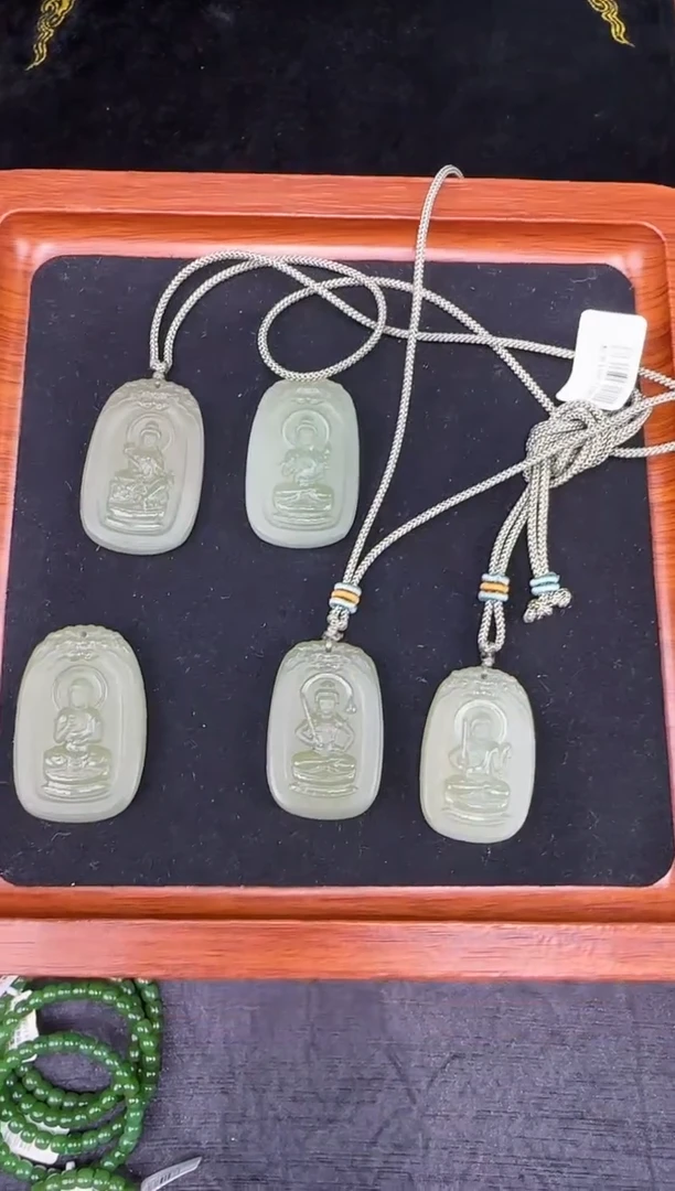 和田玉未镶嵌颈饰多样性发货 拍一发一