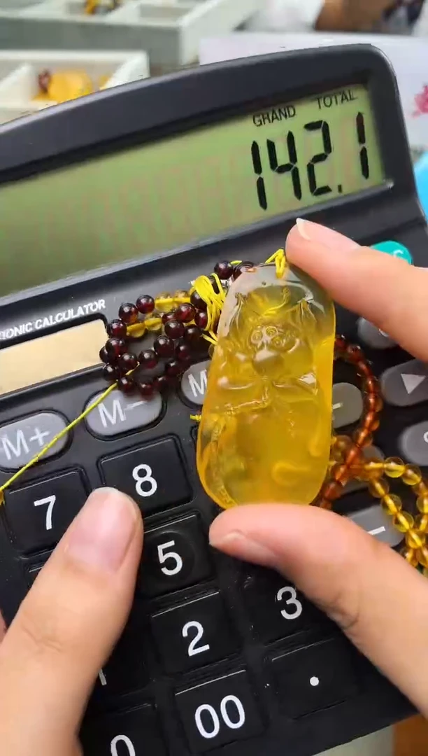 【闪购商品】琥珀珠宝奇石未镶嵌92