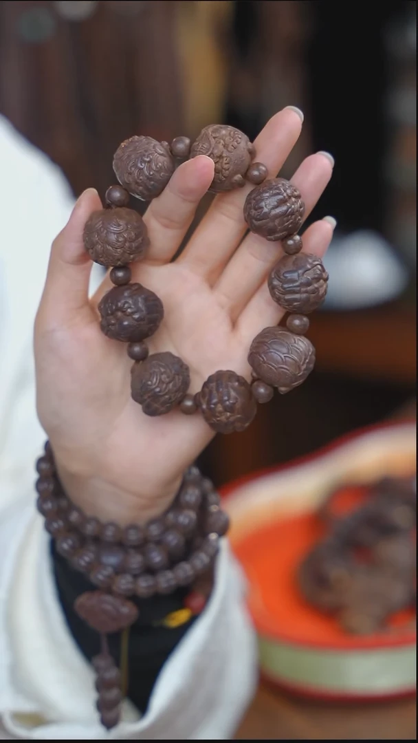 泥塑生命之光2.2左右神龙九子单圈手串