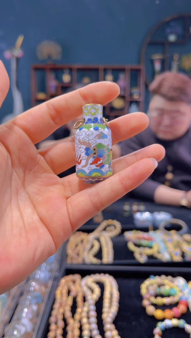 【闪购商品】非遗景泰蓝精品小龙瓶白色