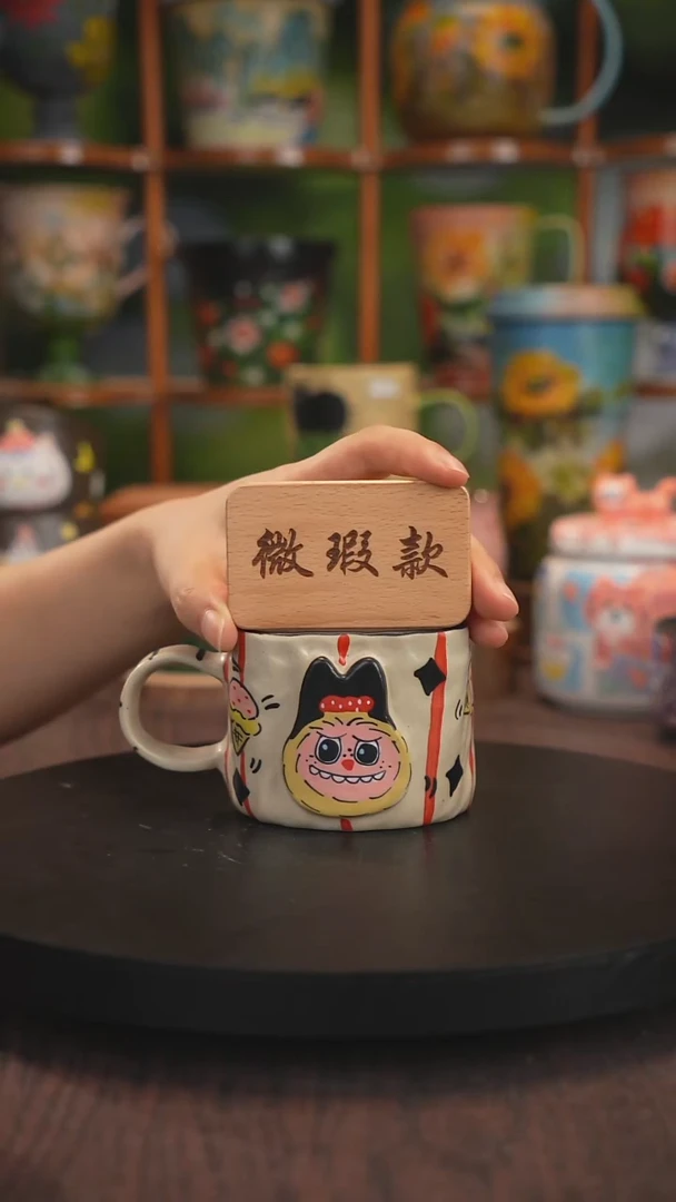 景德镇釉下彩手绘微瑕拉布布