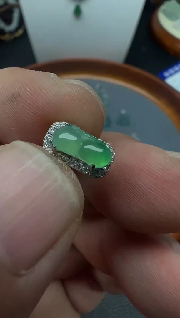 颈饰银S925镶嵌翡翠（6号链接）纯天然A货缅甸翡翠（微瑕）（潘拉拉）