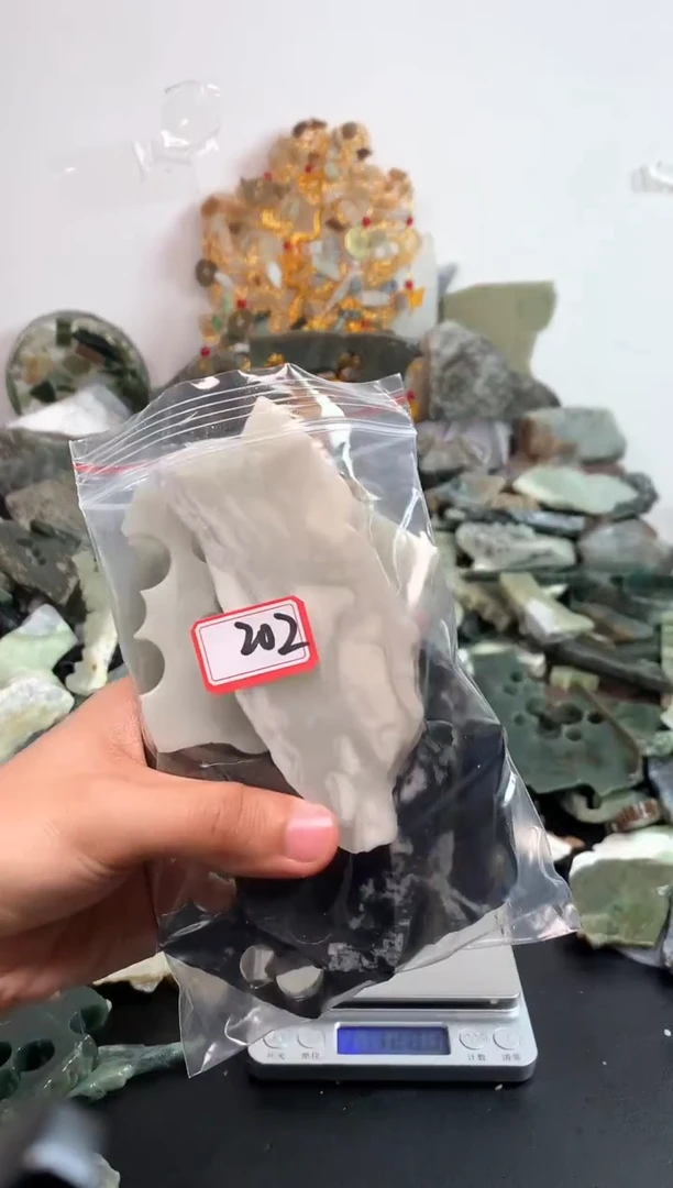 未镶嵌和田玉摆件202