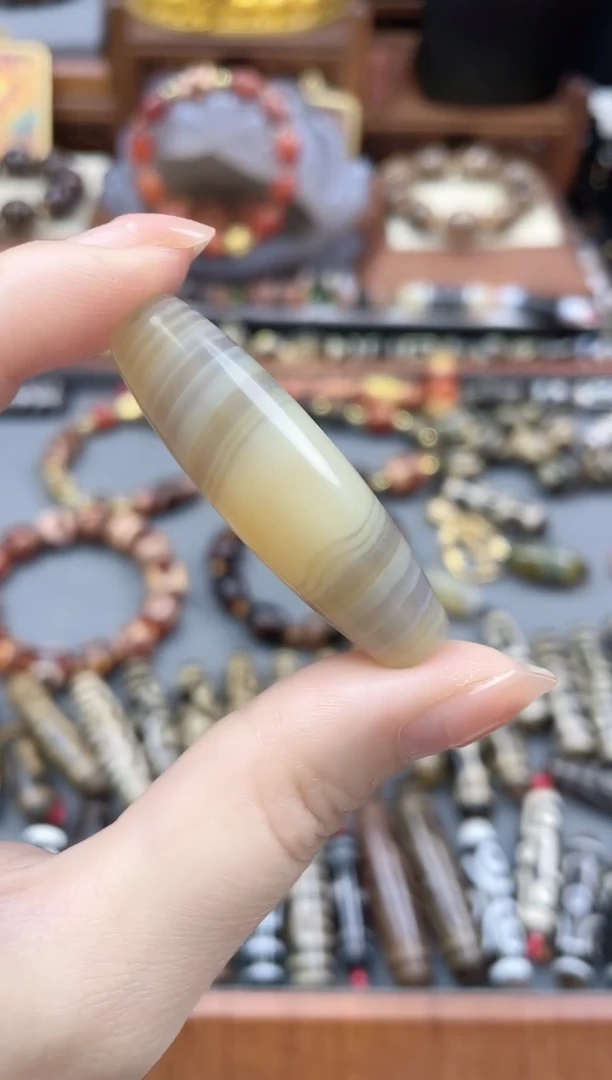 未镶嵌珠珠玛瑙/玉髓天然缠丝药师单珠