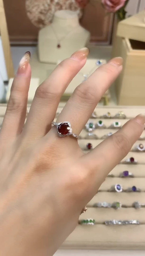 银S925镶嵌戒指石榴石石榴石