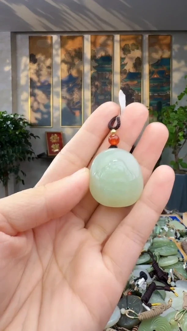 未镶嵌和田玉挂件拍一发一