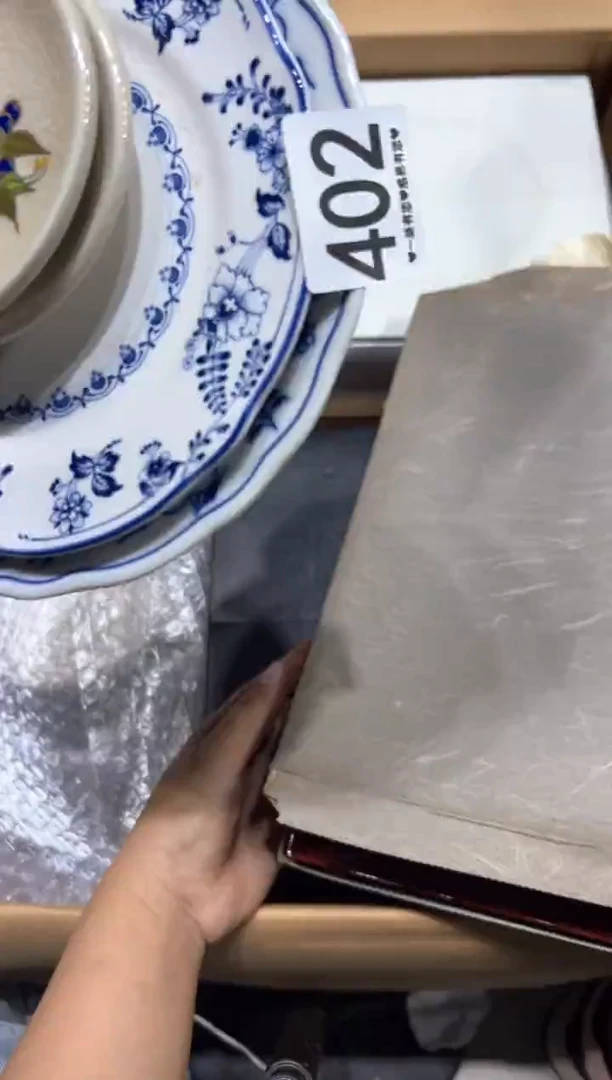 瓷片宇*儿402............