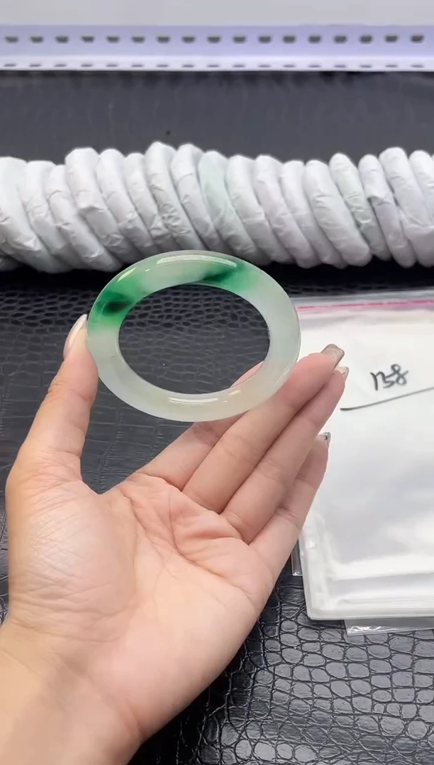 158手镯所见即所得拍啥发啥