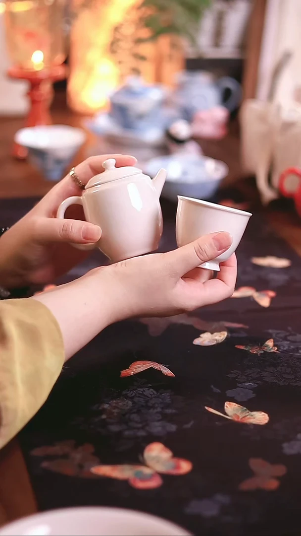 茶壶+杯哈哈哈哈哈哈哈