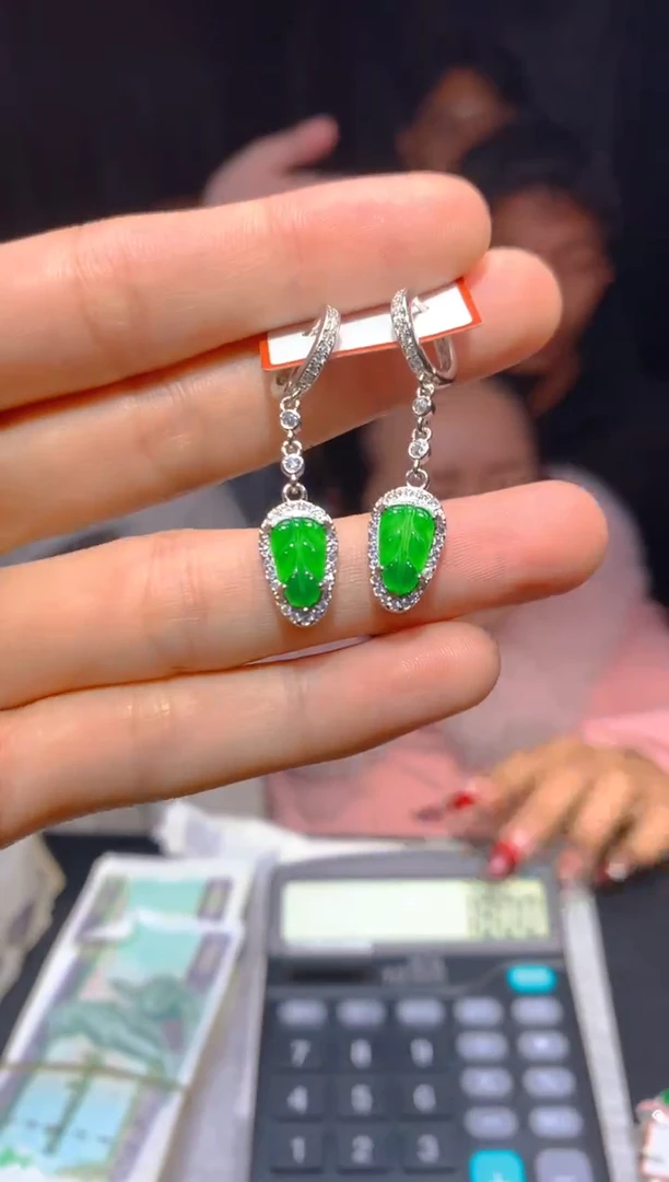 【闪购商品】定制翡翠未镶嵌38多样性发货（发其一）