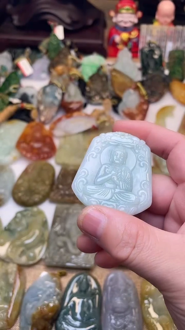 颈饰未镶嵌翡翠苍*万1