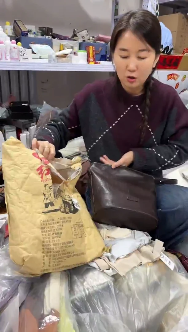 PU上车啦 宝宝们抓紧时间去下方链接拍吧发一包红薯粉