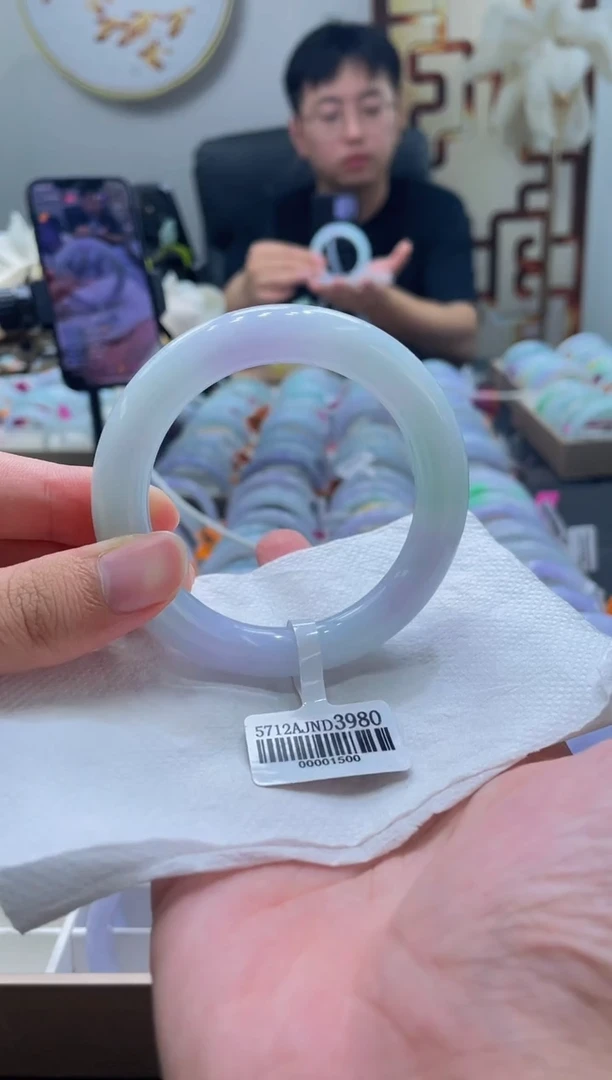 未镶嵌手镯翡翠208-57