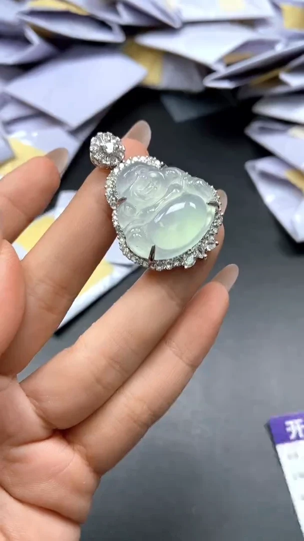 颈饰未镶嵌翡翠甄选精品（吊坠加扣头）多样性发一157