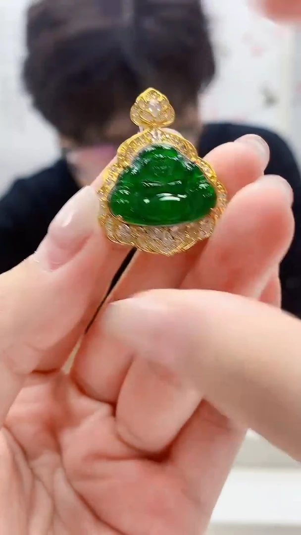 定制翡翠未镶嵌4688lr-毛货挂件184