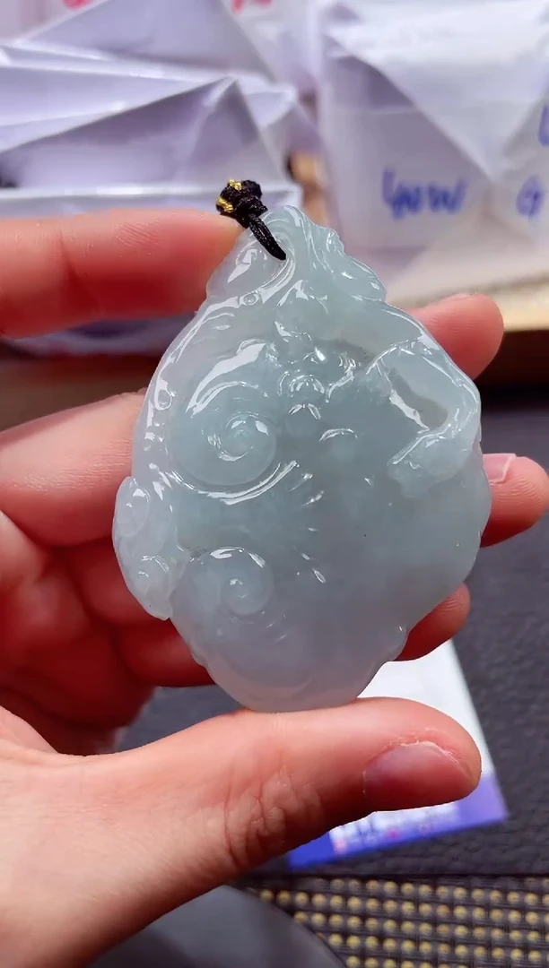 未镶嵌挂件翡翠000111