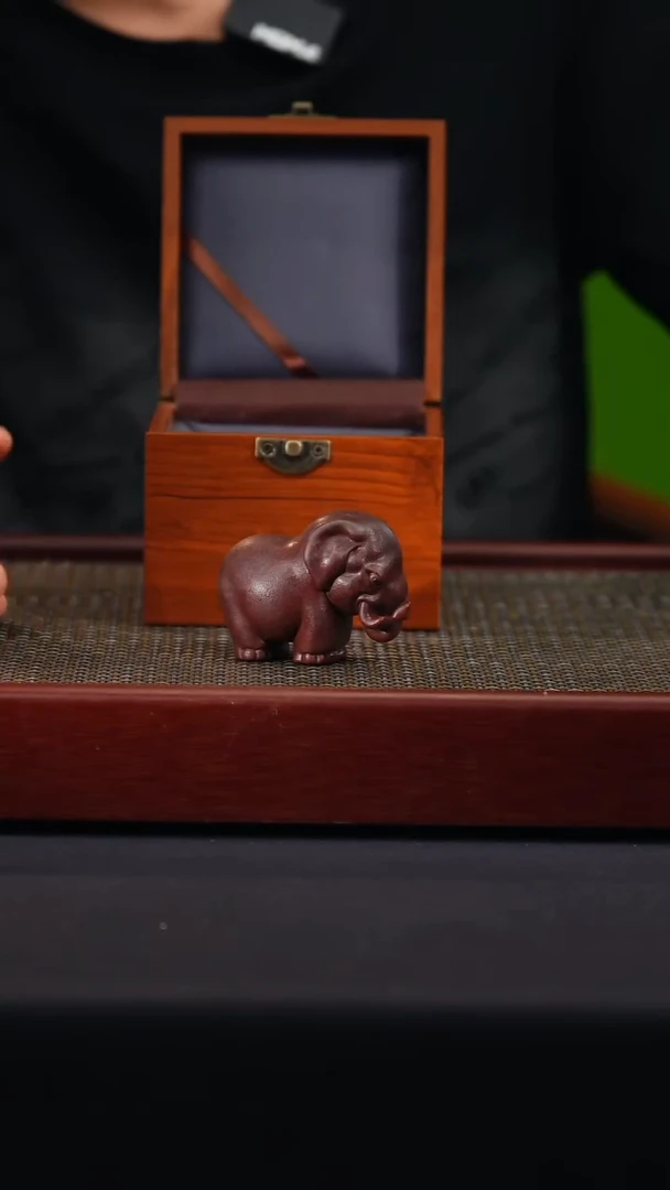 茶壶紫砂宜兴原矿紫砂茶宠