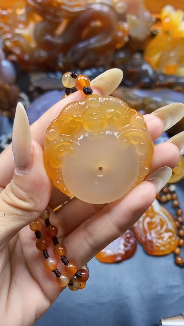 玛瑙/玉髓挂件未镶嵌暮***，ll