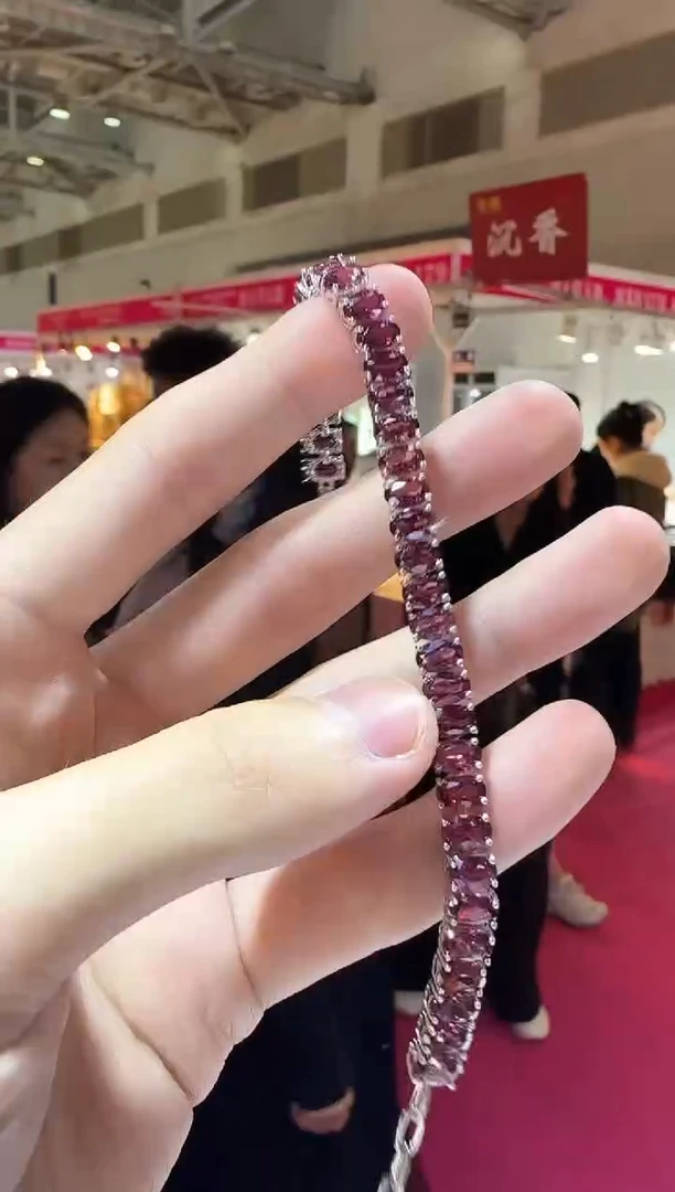 银S925镶嵌手链石榴石6*8mm