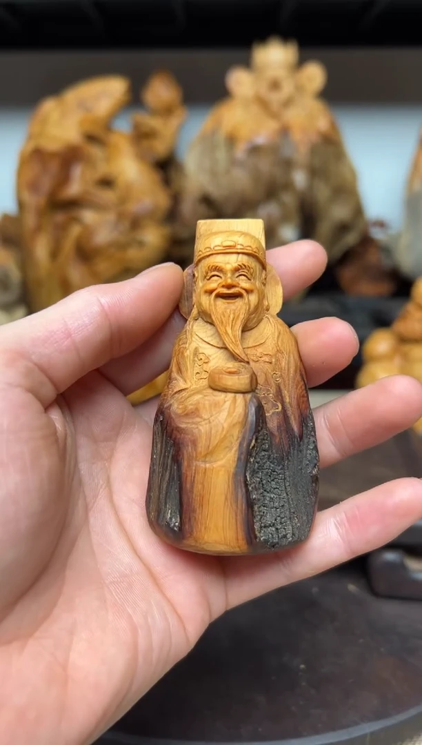 柏木（崖柏）崖柏雕刻件