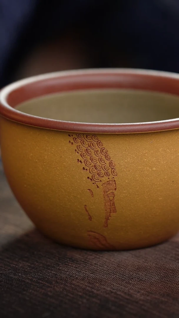 粉浆刻绘心经紫砂杯