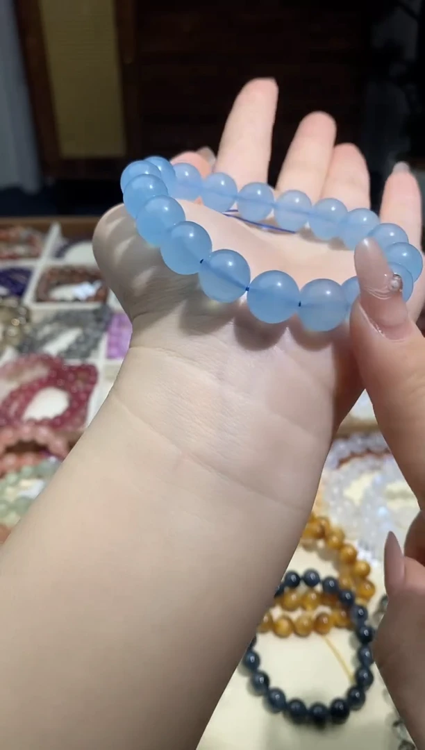 【闪购商品】海蓝宝石手串未镶嵌海蓝宝石手串多样性发其一