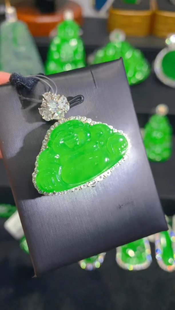 【闪购商品】翡翠颈饰银S925镶嵌一季225