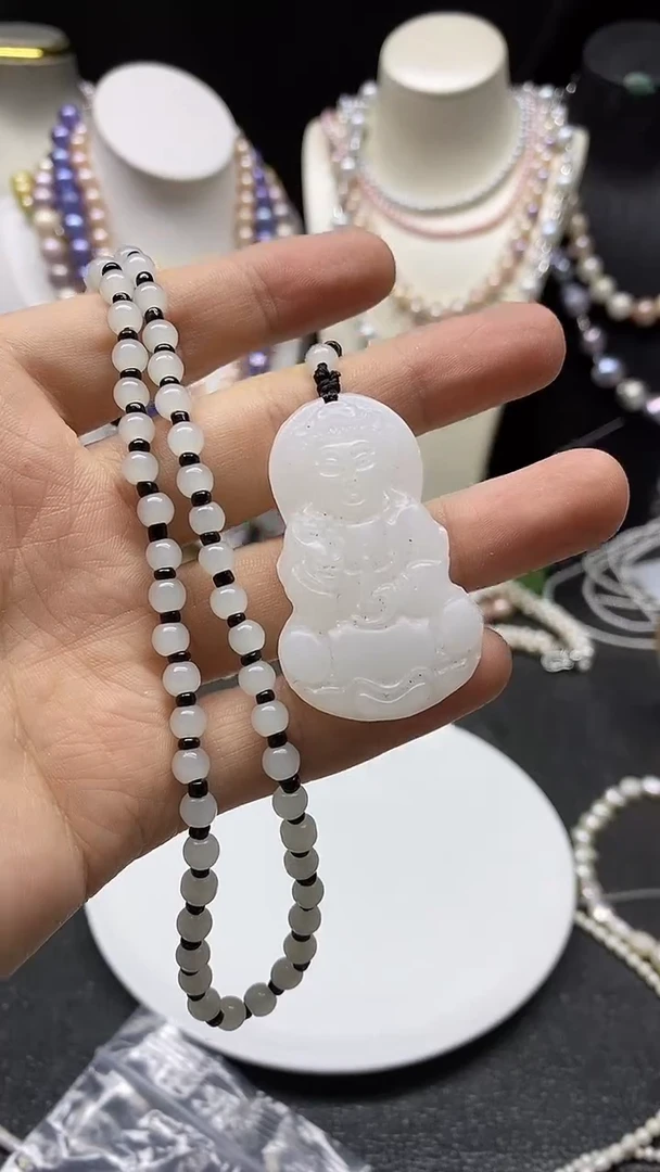 颈饰未镶嵌淡水珍珠多人